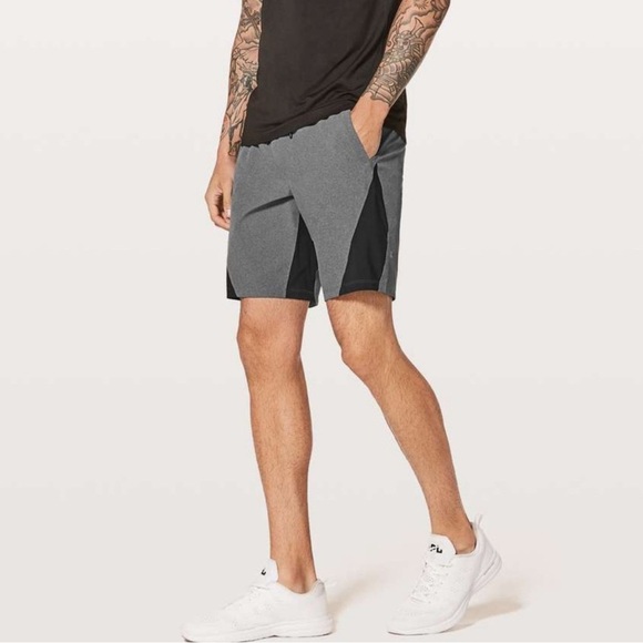 Lululemon Namaste At The Beach Short II *9" black gray size S - Picture 2 of 7